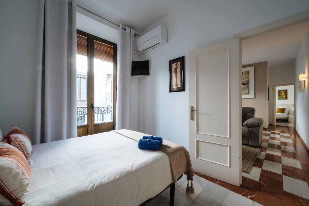 Apartamento De Lujo Junto A La Catedral Севилья Экстерьер фото