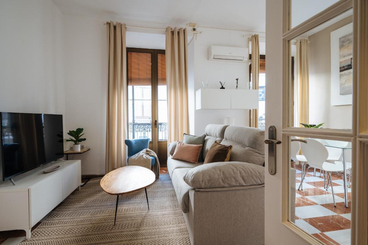 Apartamento De Lujo Junto A La Catedral Севилья Экстерьер фото